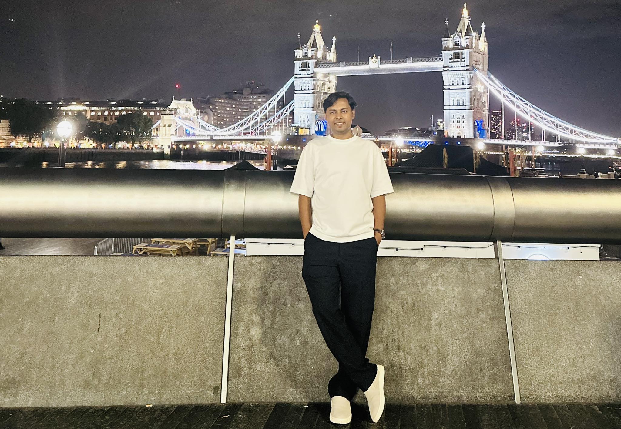 Farhadul Alam Traveling the World